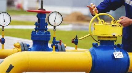 Брюссель предлагает Москве и Киеву заключить договор по газу на 10 лет