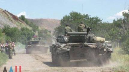 ДНР и ЛНР продолжают односторонний отвод военной техники от линии соприкосновения