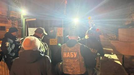 Прибывшие в правительственный квартал Киева НАБУ и САП начали обыск у Ермака
