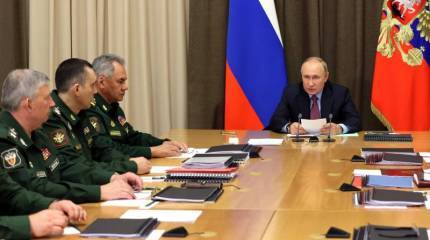 Владимир Путин ввёл военное положение в четырёх новых регионах России