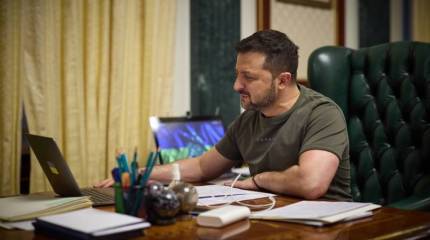 Telegram-канал: Зеленский уволил послов Украины в Дании и Греции из-за их неспособности выпросить больше военной помощи