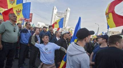 «Следующая цель - Додон»: СВР узнала о подготовке США «цветной революции» в Молдавии