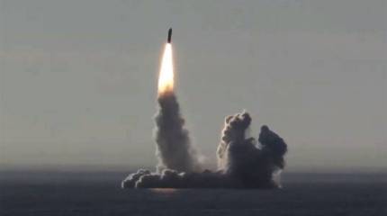 Французская атомная субмарина выпустила баллистическую ракету в сторону Карибского моря