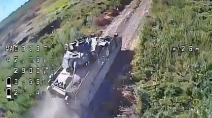 В Сети появились кадры кладбища подбитых на Запорожском направлении американских БМП M2A2 Bradley ВСУ