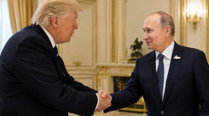 Ушаков: Путин и Трамп неизбежно встретятся, если будут на саммите АТЭС в Китае