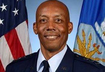 Командующий ВВС США заявил о первом "визуальном контакте" американских и российских лётчиков