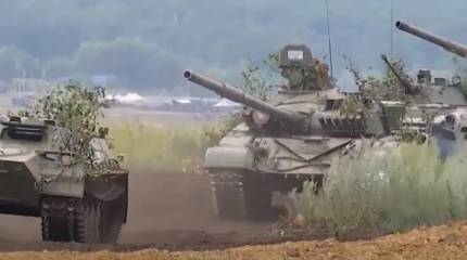 Где ещё в России служат танки первых серий: на кадры попали Т-72А и Т-72АВ