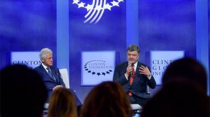 Порошенко заявил, что в ближайшие четыре года у Украины не будет проблем с долгом