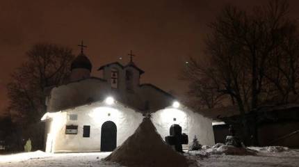 Зимний вечер крепости Псков