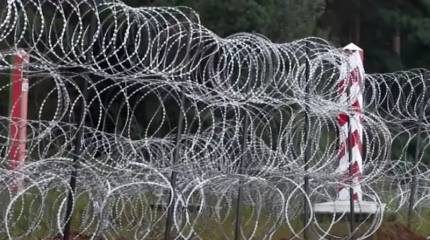 Министр обороны Польши поделился планами строительства на границе с Белоруссией и Россией полноценной линии обороны