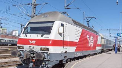 Власти Финляндии собрались модернизировать железную дорогу для ускоренной переброски сил НАТО в сторону России