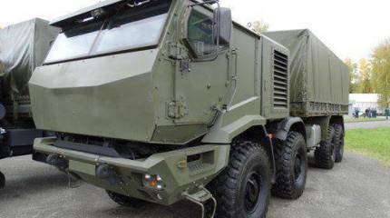 На выставке RAE-2015 представлен новейший КАМАЗ-6560М с бронированной кабиной