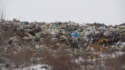 Мусорный "мордор" против военного аэродрома в Борисоглебске