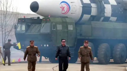북한은 미국과 한국의 정책에 대한 대응으로 핵무기를 사용하겠다고 위협해왔습니다.