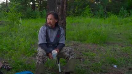 Михаил Леонтьев сравнил Байдена с «якутским шаманом», шедшим в Москву «изгонять Путина»