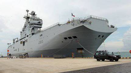 Francia transferirá la tecnología Mistral a Rusia cuando solicite dos barcos más