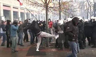 Беспорядки в Казахстане: в городе Жанаозень начались погромы и мародерство