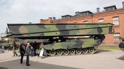 Армия Финляндии решила обзавестись мостоукладчиками на фоне допускаемого в будущем прямого конфликта с Россией