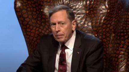 Экс-директор ЦРУ: Если Россия применит ядерное оружие на Украине, США и НАТО могли бы ударить по российским войскам на украинской территории