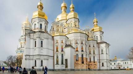 В Рождество украинские раскольники из ПЦУ с подачи киевского режима захватили главный храм Киево-Печерской лавры