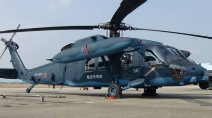 В Японии пропал с радаров военный вертолет UH-60 Black Hawk