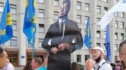 Украинские националисты выступили против перемирия на Донбассе
