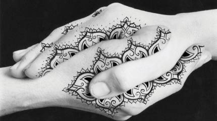 Канарейки в шахте: направление Ирана определяет женщина