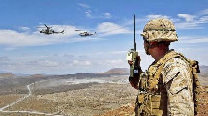 СМИ: США провели эвакуацию боевиков "ИГ" из провинции Дейр-эз-Зор