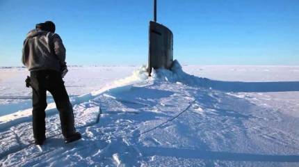 Всплытие американской АПЛ сквозь лёд (видео)