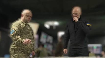 Шмыгаль постоял над картой «под Волчанском», где наши добивают остатки ВСУ