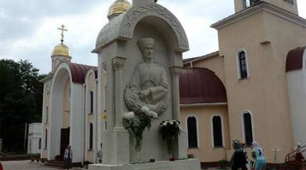 Памятник Петру Врангелю. Это для примирения или мордобоя?