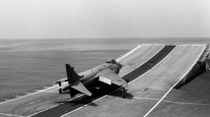 «Харриеры» в бою: Фолклендский конфликт 1982 г. (часть 7)