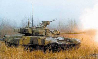 Танкисты Южного военного округа учатся вести бой в ночных условиях