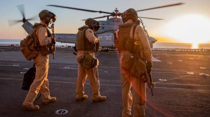 Американский флот предлагает услуги морпехов для защиты судов от абордажных команд Ирана