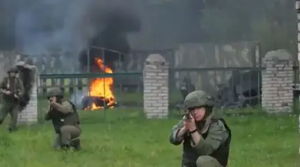 Лукашенко отправил нерадивых аграриев на военные сборы к границе с Украиной