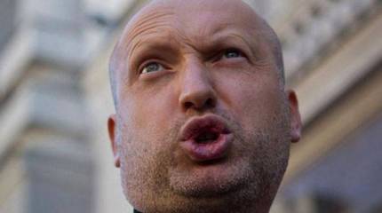 Турчинов: Крым украден Россией, и его надо вернуть