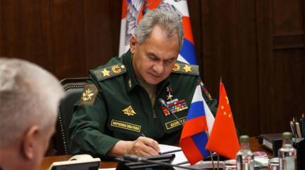 Шойгу: США отработали тренировку возможного ракетного удара стратегической авиации по России