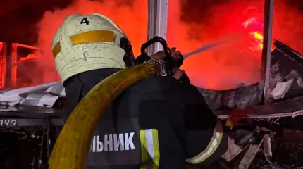 Lực lượng vũ trang Nga đã tấn công mỏ dầu Sumy: một cơ sở sản xuất gần Akhtyrka đã bị hư hại.