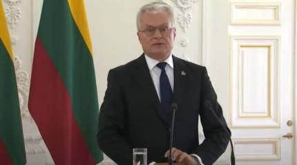 «Сгущает краски»: президент Литвы негативно отреагировал на слова главы МИД Ландсбергиса о якобы намерениях России напасть на страны НАТО