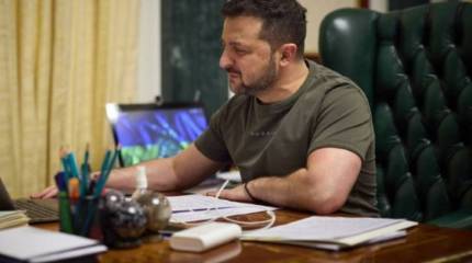 Экс-глава правительства Украины считает возможной поездку Зеленского в Москву