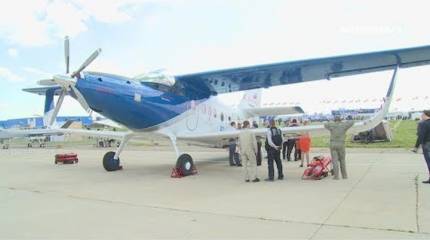 «Самолет может находиться в небе без дозаправки 25 часов»