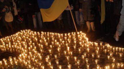 Убив Украину, Запад не торопится устраивать пышные похороны...