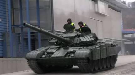 «Каждые четыре дня производится один танк»: назван объем поставок Чехией модернизированных Т-72ЕА ВСУ