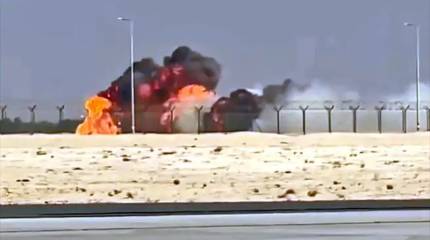 Недолго музыка играла, недолго в небе он сверкал