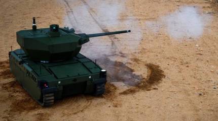 В США показали робокомплекс EMAV с 30-миллиметровой пушкой