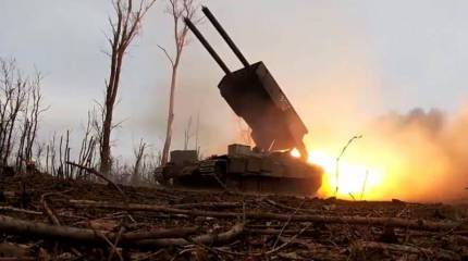 Штурмовые подразделения российских войск продолжили продвижение в районе Артёмовска - Минобороны