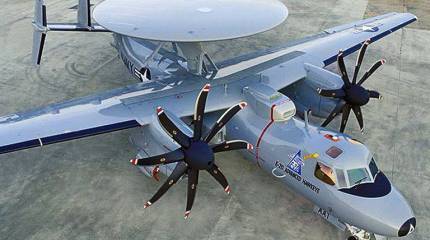 США поставят в Японию самолёты ДРЛОиУ