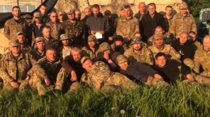 Очередное подразделение территориальной обороны ВСУ отказалось воевать на Донбассе, записав видео с обращением к Зеленскому
