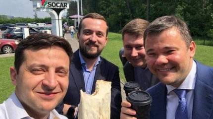 Недельки Зеленского. Энтони Роббинс, Пеннивайз и звенящая пустота