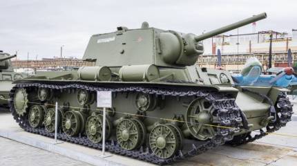 Рассказы об оружии. КВ: первый тяжёлый советский танк